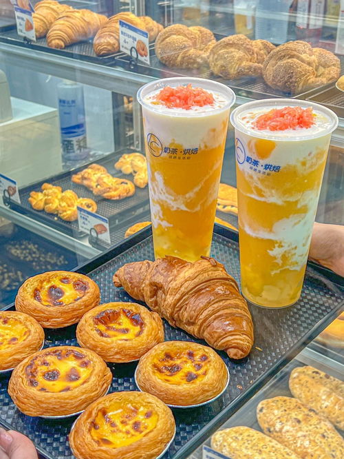 網(wǎng)紅首店滿客 人氣商圈里聽音樂會 逛城新體驗刷新商家吸引力